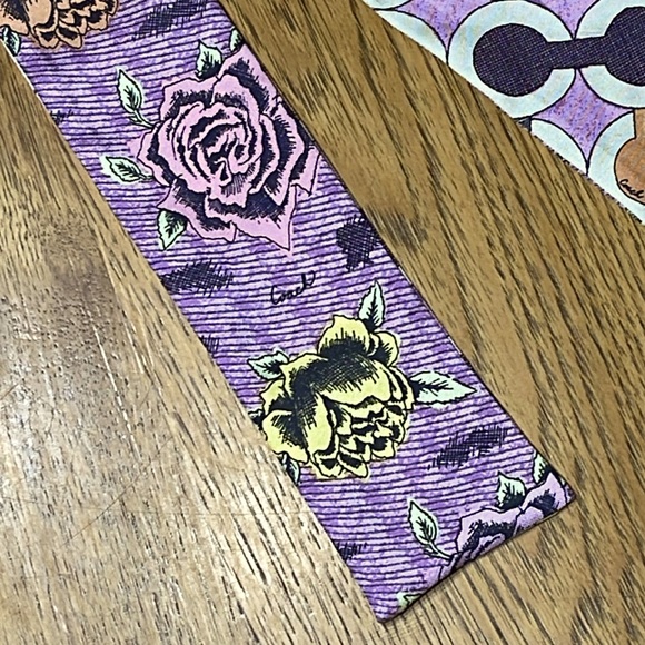 RARE COACH TEA ROSE OP ART SILK SCARF - Picture 2 of 6